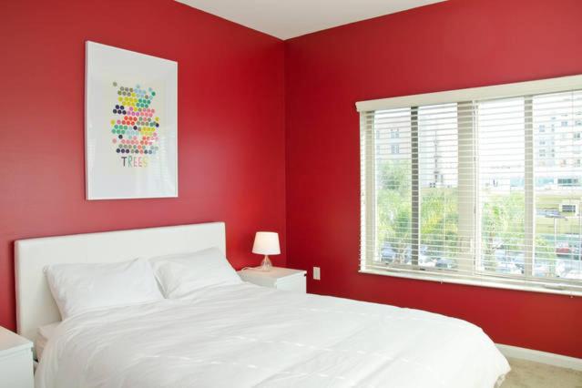 Amazing Apartments Near The Grove