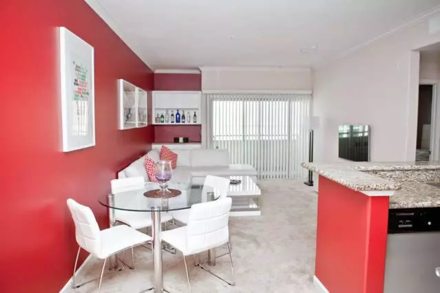 Amazing Apartments Near The Grove