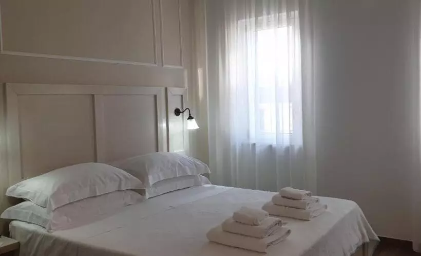 Aamiaismajoitus (B&B) Le Camere Di Libero E Roberta