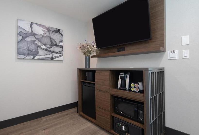 Motel Golden Bear Hotel - Surestay Collection By Best Western