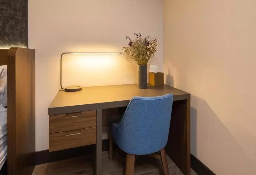 モーテル Golden Bear Hotel - Surestay Collection By Best Western