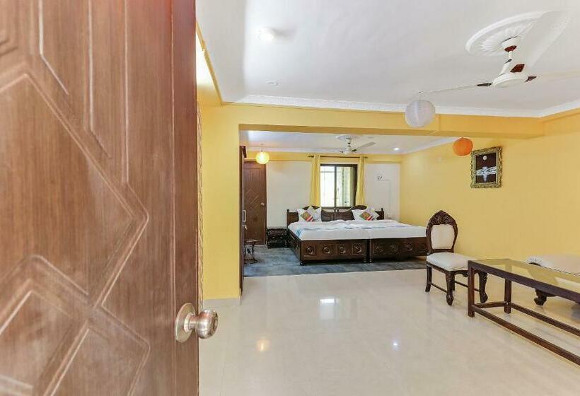 Pensão Oyo 46481 Beautiful Studio's