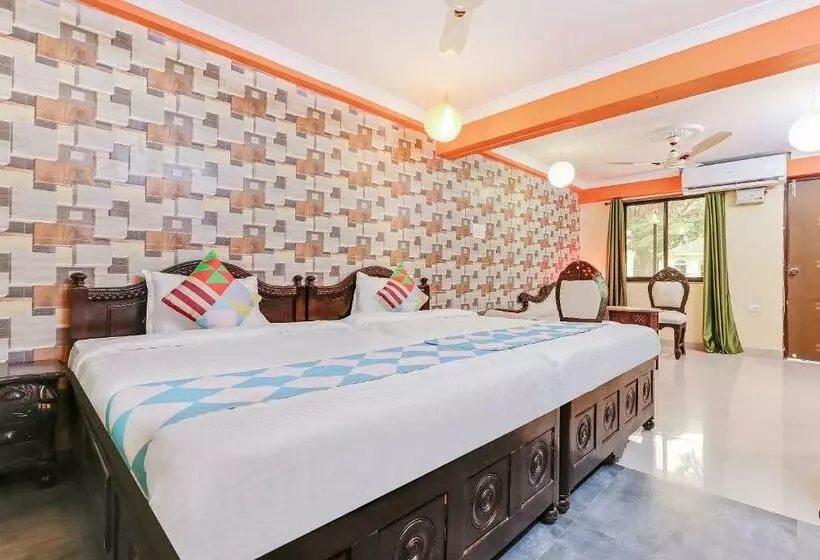 Pension  Oyo 46481 Beautiful Studio's
