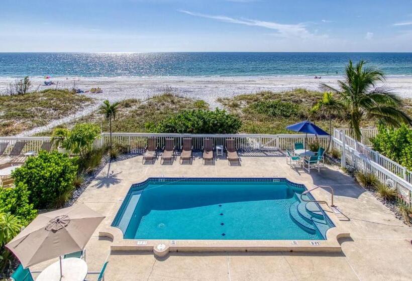 リゾートホテル The New Hotel Collection Beachfront