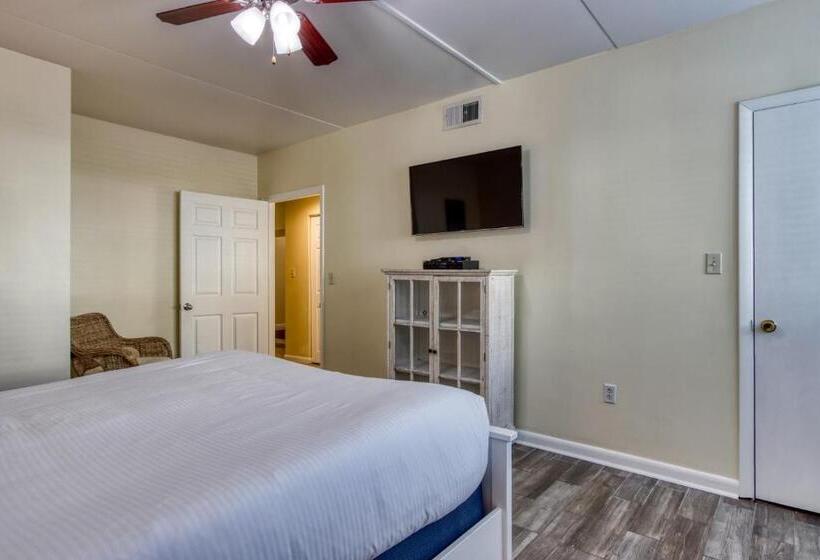 リゾートホテル The New Hotel Collection Beachfront