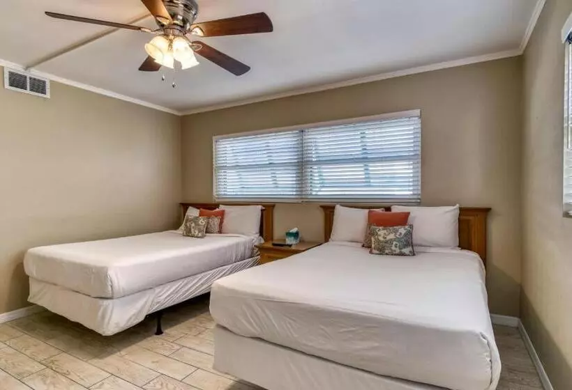 Lomakeskus The New Hotel Collection Beachfront