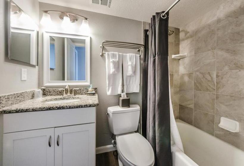 リゾートホテル The New Hotel Collection Beachfront