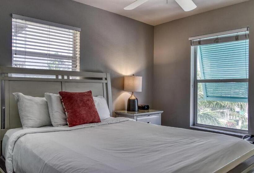 リゾートホテル The New Hotel Collection Beachfront