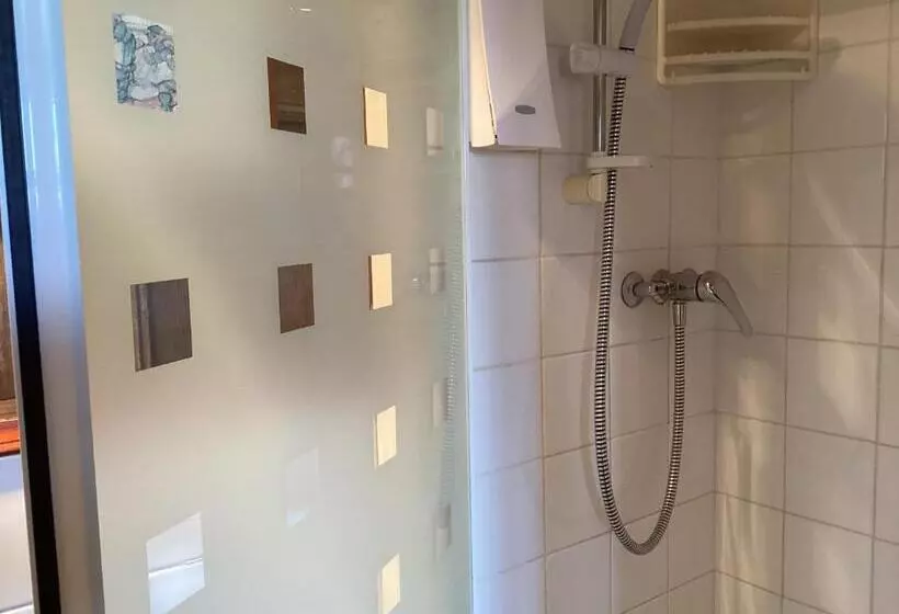 Auchenlea Bed And Breakfast