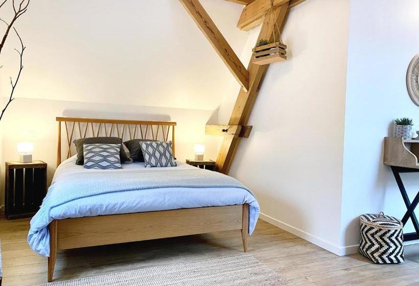 Bed and Breakfast Aux 2 Girouettes