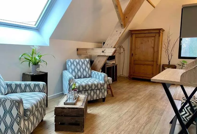 Aamiaismajoitus (B&B) Aux 2 Girouettes