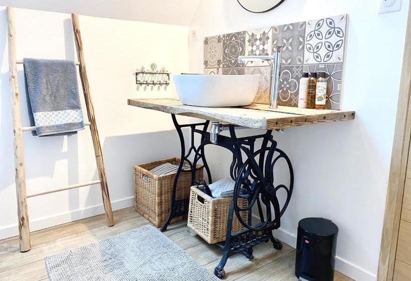 Bed and Breakfast Aux 2 Girouettes