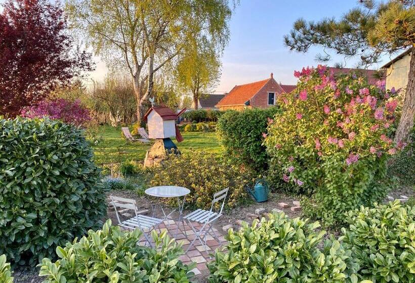 Bed and Breakfast Aux 2 Girouettes