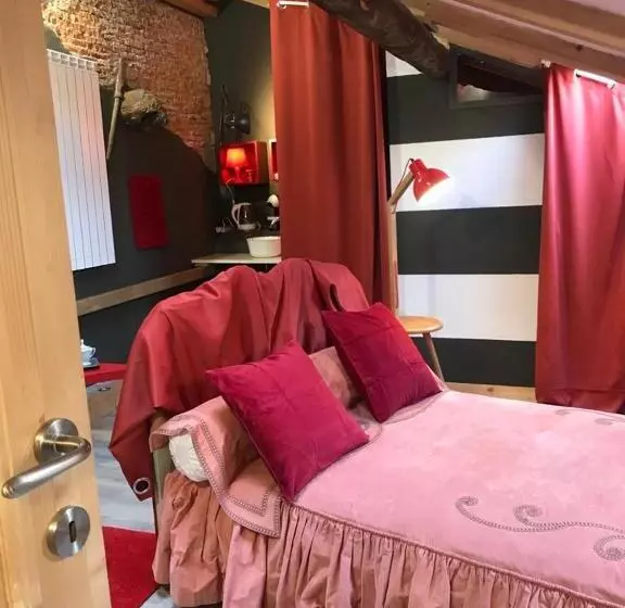 ベッドアンドブレックファースト Sanctus Syrus 2