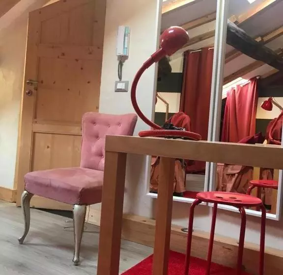 ベッドアンドブレックファースト Sanctus Syrus 2