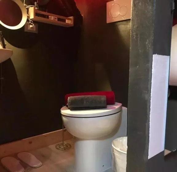 ベッドアンドブレックファースト Sanctus Syrus 2