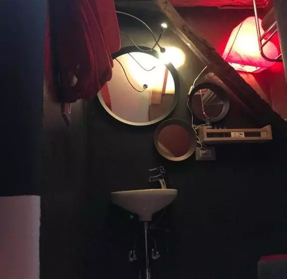 ベッドアンドブレックファースト Sanctus Syrus 2