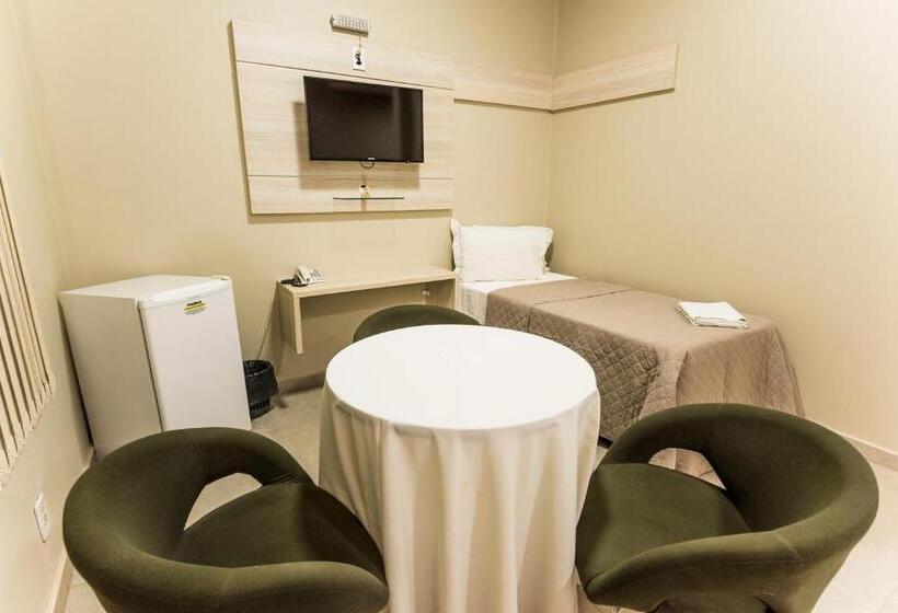 فندق Balsas Premier