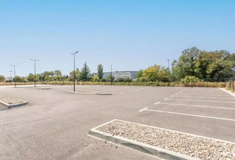 B&b Hotel Saint Martin De Crau Alpilles Camargue