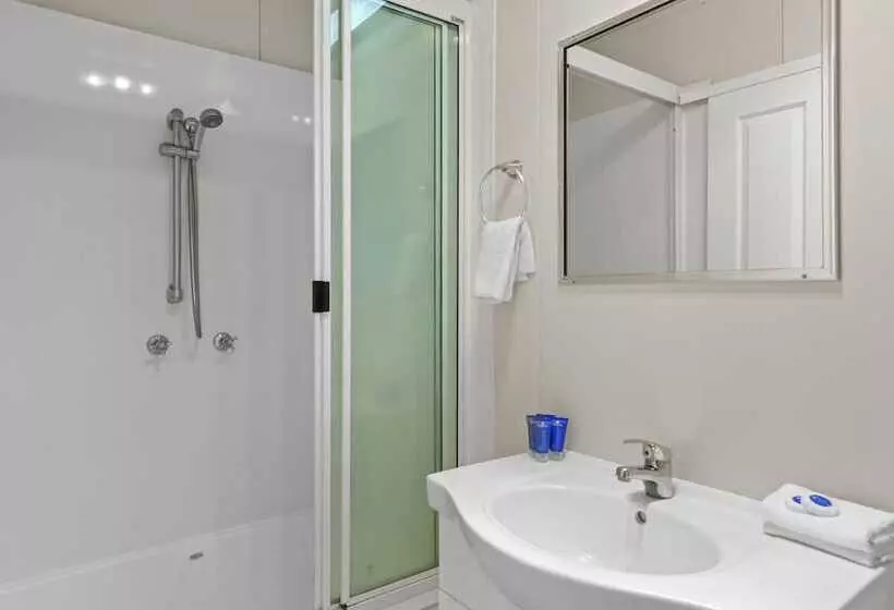 Hotelli Discovery Parks  Ayr