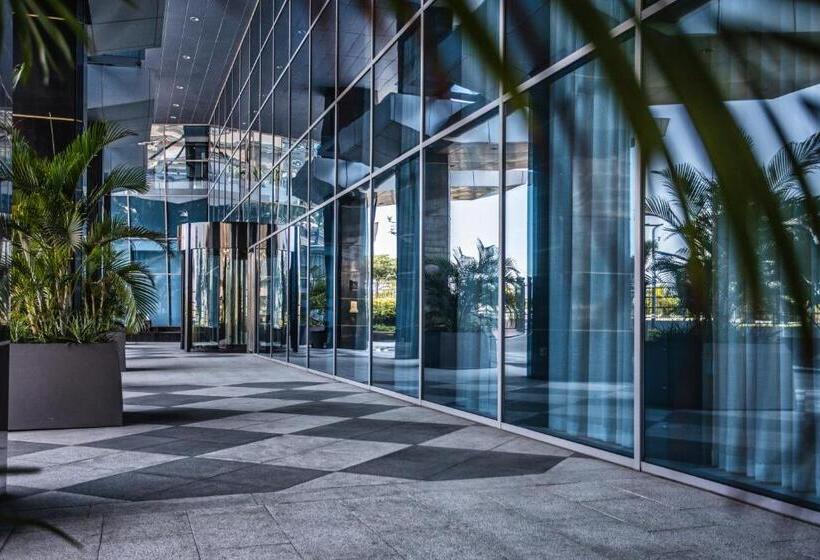 هتل Intercontinental Luanda Miramar, An Ihg