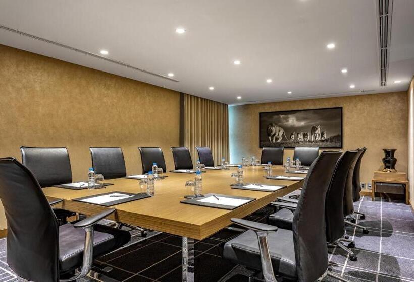 هتل Intercontinental Luanda Miramar, An Ihg