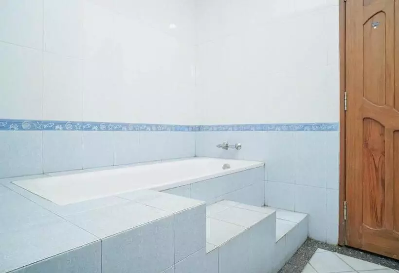 Hotelli Koolkost Syariah Near Senayan City