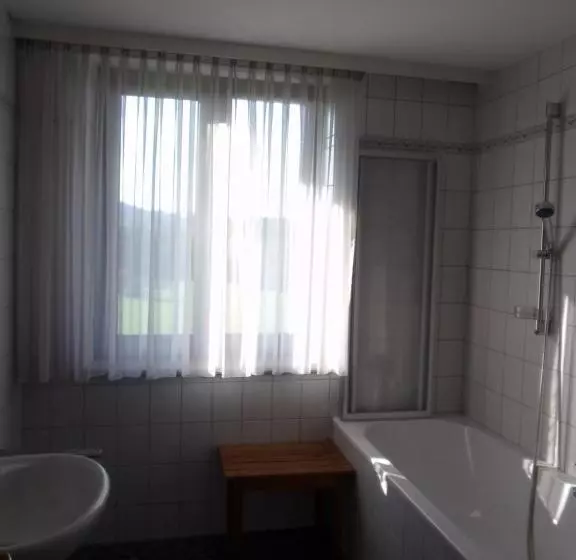 Hotelli Landgasthof Hacker