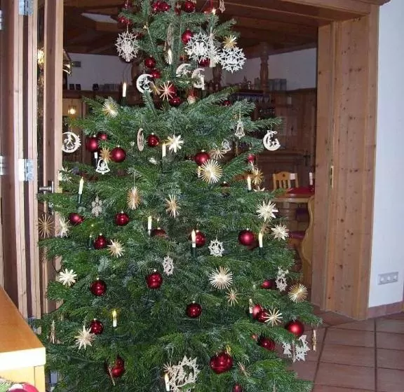 Hotelli Landgasthof Hacker