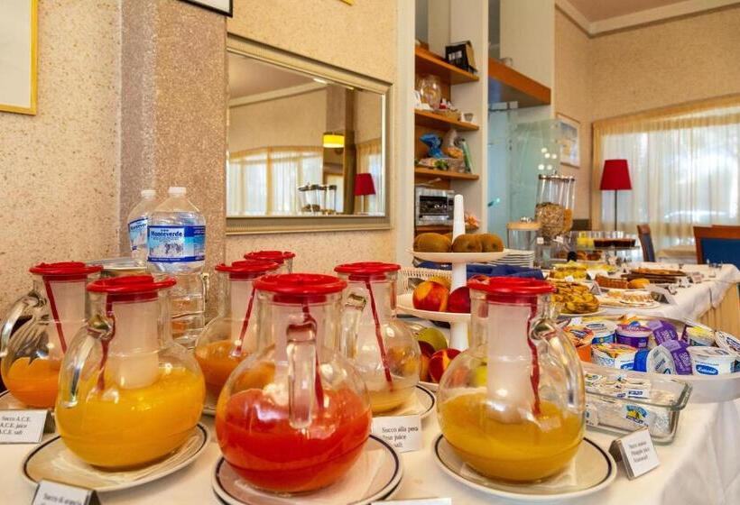 בית מלון כפרי Parco Dei Pini