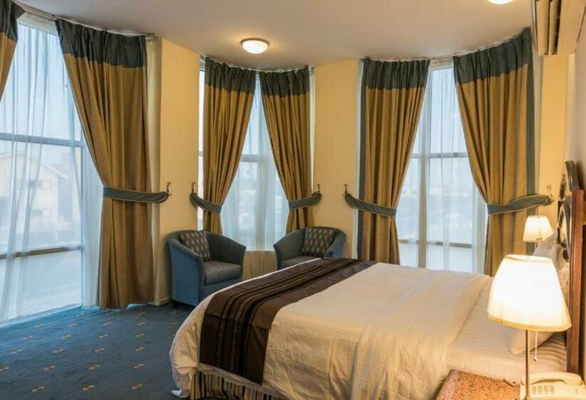 Hotelli Wakan Almadina