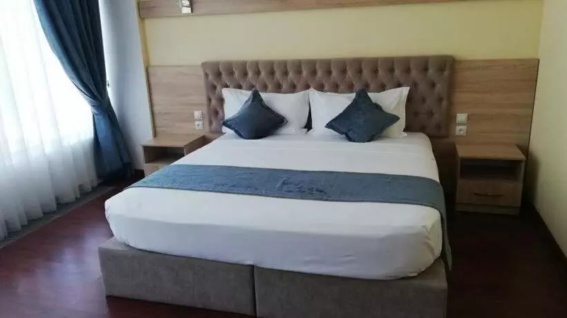 Park Hotel Al Bustan