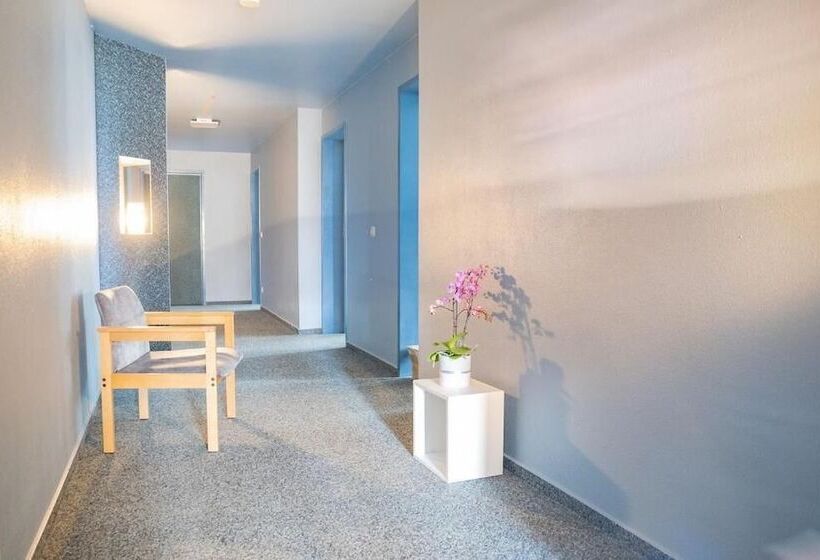 호텔 Kreuzbergbaude Beim Berzdorfer See Mit Wohlfühl Sauna