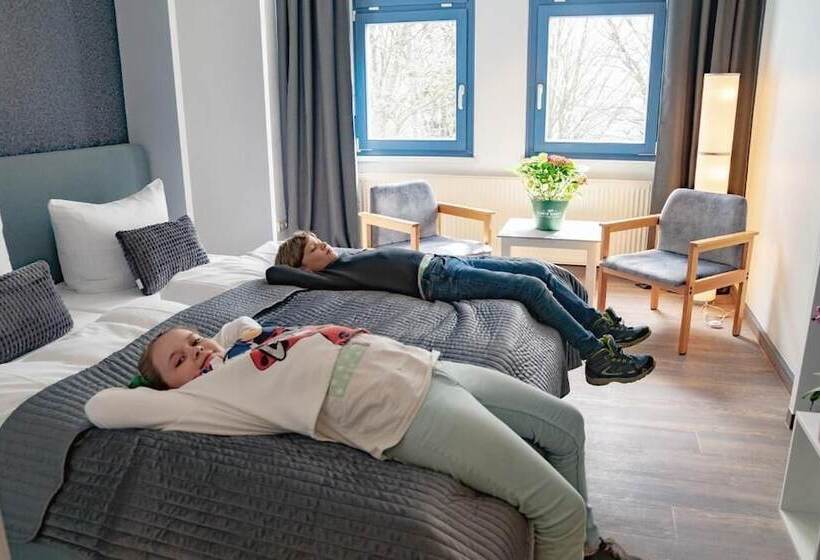 호텔 Kreuzbergbaude Beim Berzdorfer See Mit Wohlfühl Sauna