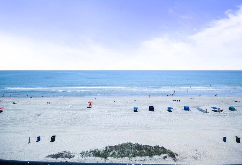 Hotel South Seas Ocean Front