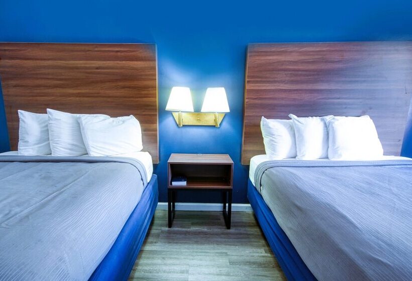 Hotel South Seas Ocean Front