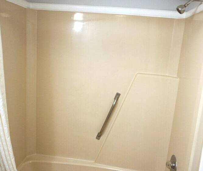 Hotel South Seas Ocean Front