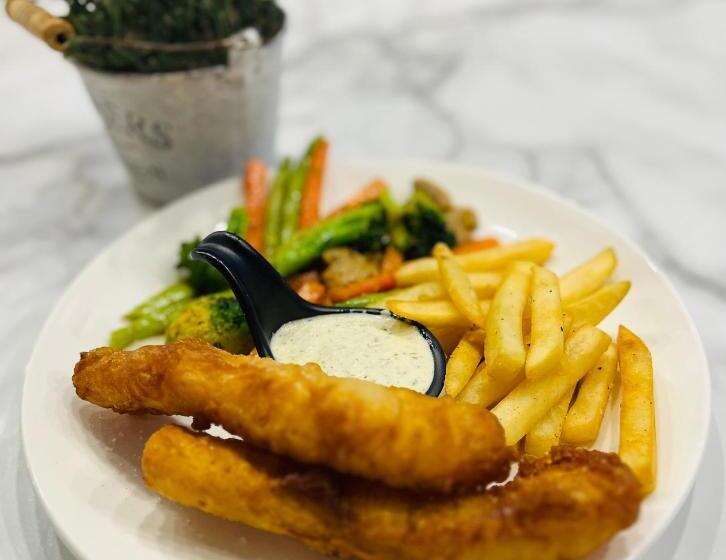 هتل Usabai Riverside Boutique