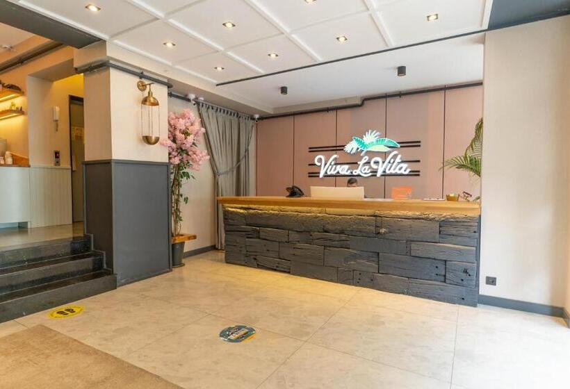 هتل Viva La Vita