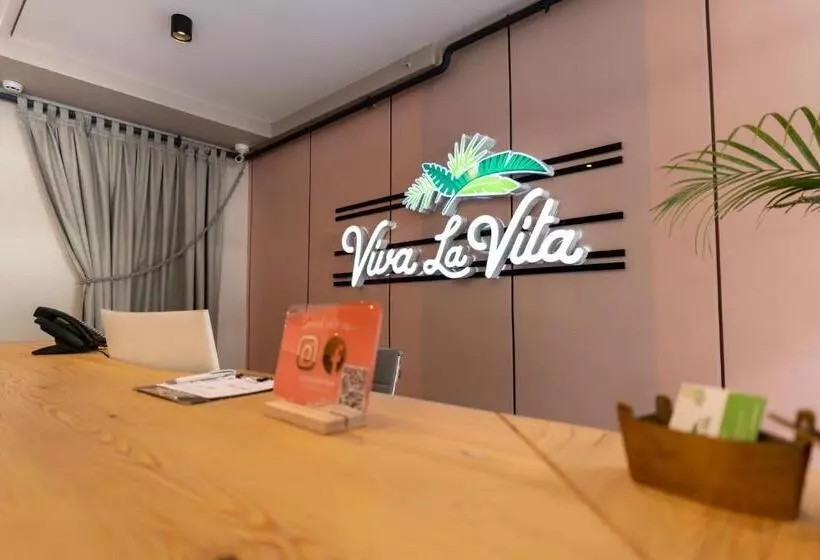 ホテル Viva La Vita