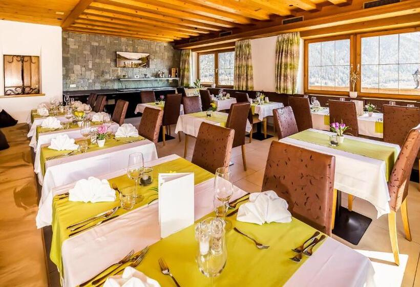 Panorama Lodges Plagött