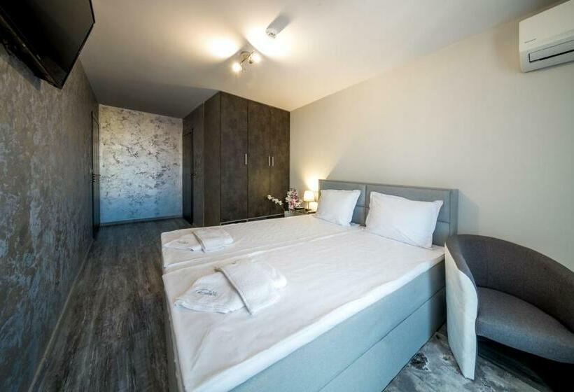 پانسیون Boutique Guest Houseruvan