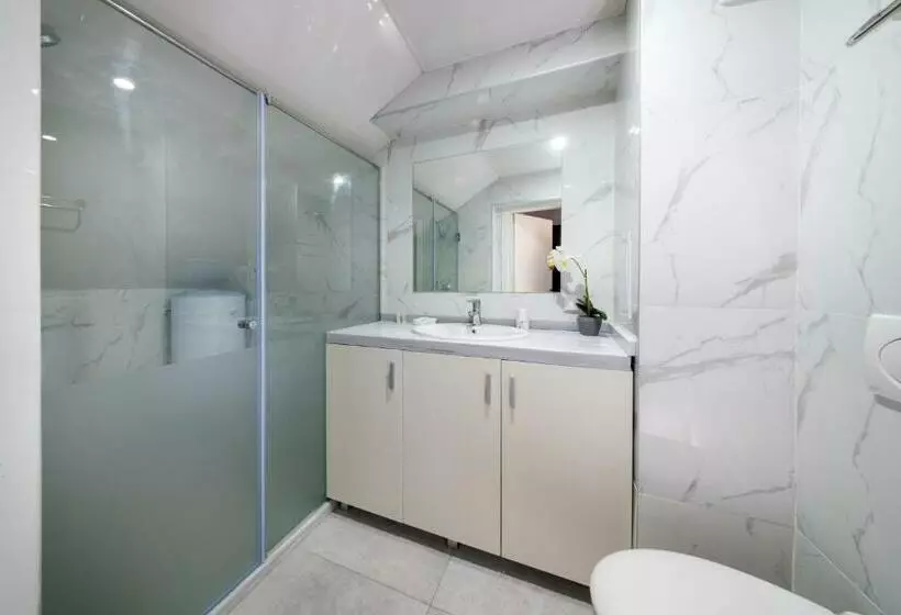 پانسیون Boutique Guest Houseruvan