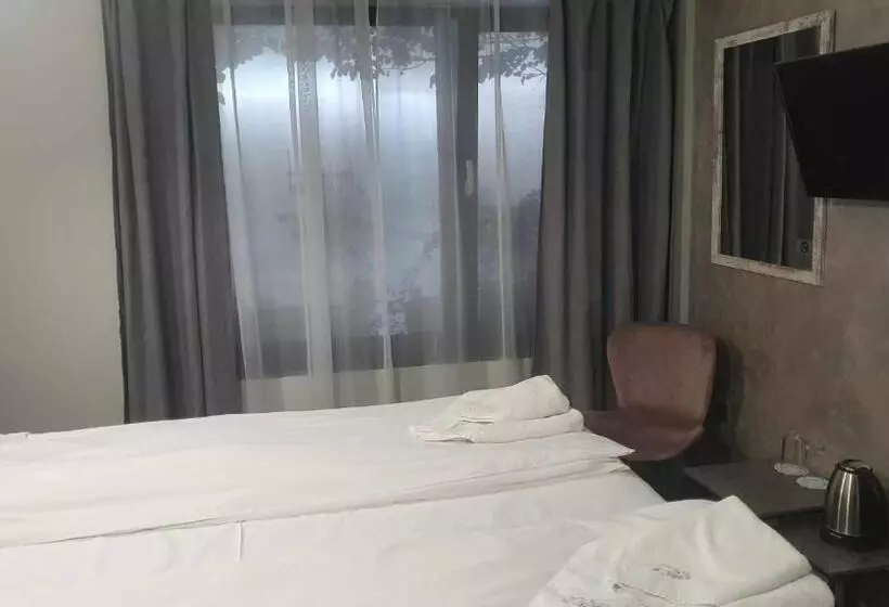 پانسیون Boutique Guest Houseruvan
