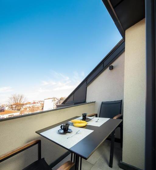 پانسیون Boutique Guest Houseruvan