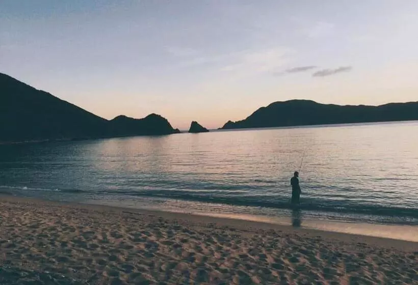 Retkeilymaja Sakai Guest House Amami（堺ゲストハウス奄美）