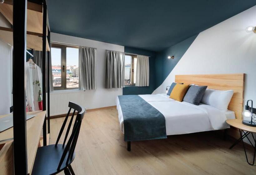 هاستل The Central House Istanbul Galata