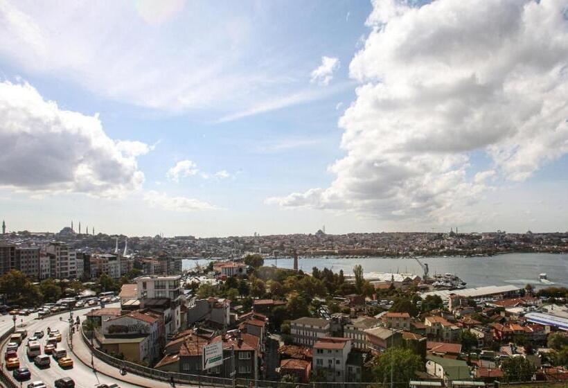هاستل The Central House Istanbul Galata