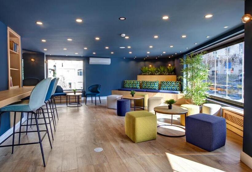 هاستل The Central House Istanbul Galata