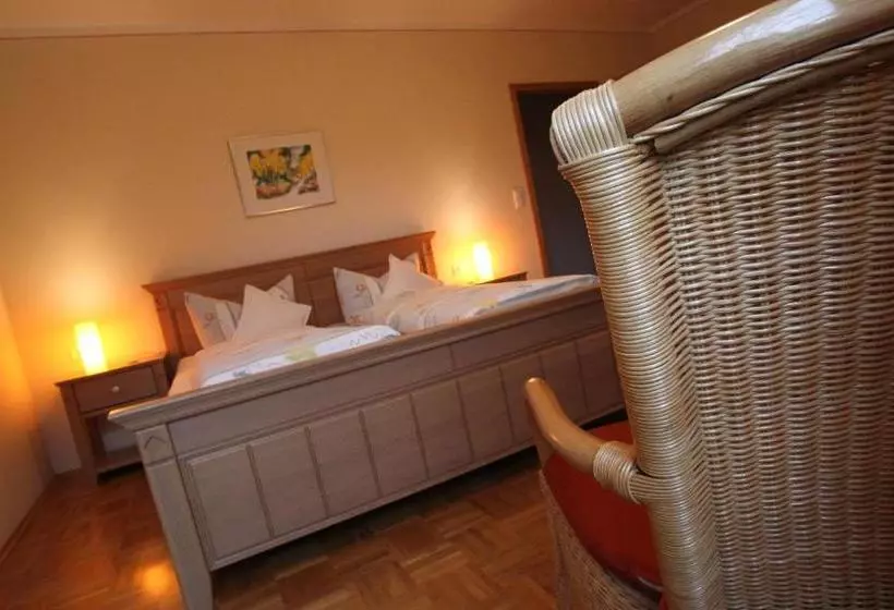 Retkeilymaja Weingut Schilling